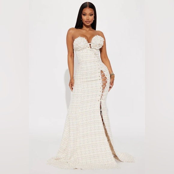 Evening Gown - Tweed Maxi Dress - Xl | Color: Cream/White | Size: Xl | Toddlersxtiaras's Closet Evening Gown - Tweed Maxi Dress - Xl | Color: Cream/White | Size: Xl | Toddlersxtiaras's Closet